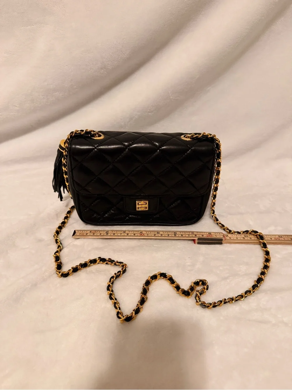 Vintage Givenchy 4G Matelasse Quilted Leather Tassel Chain Bag